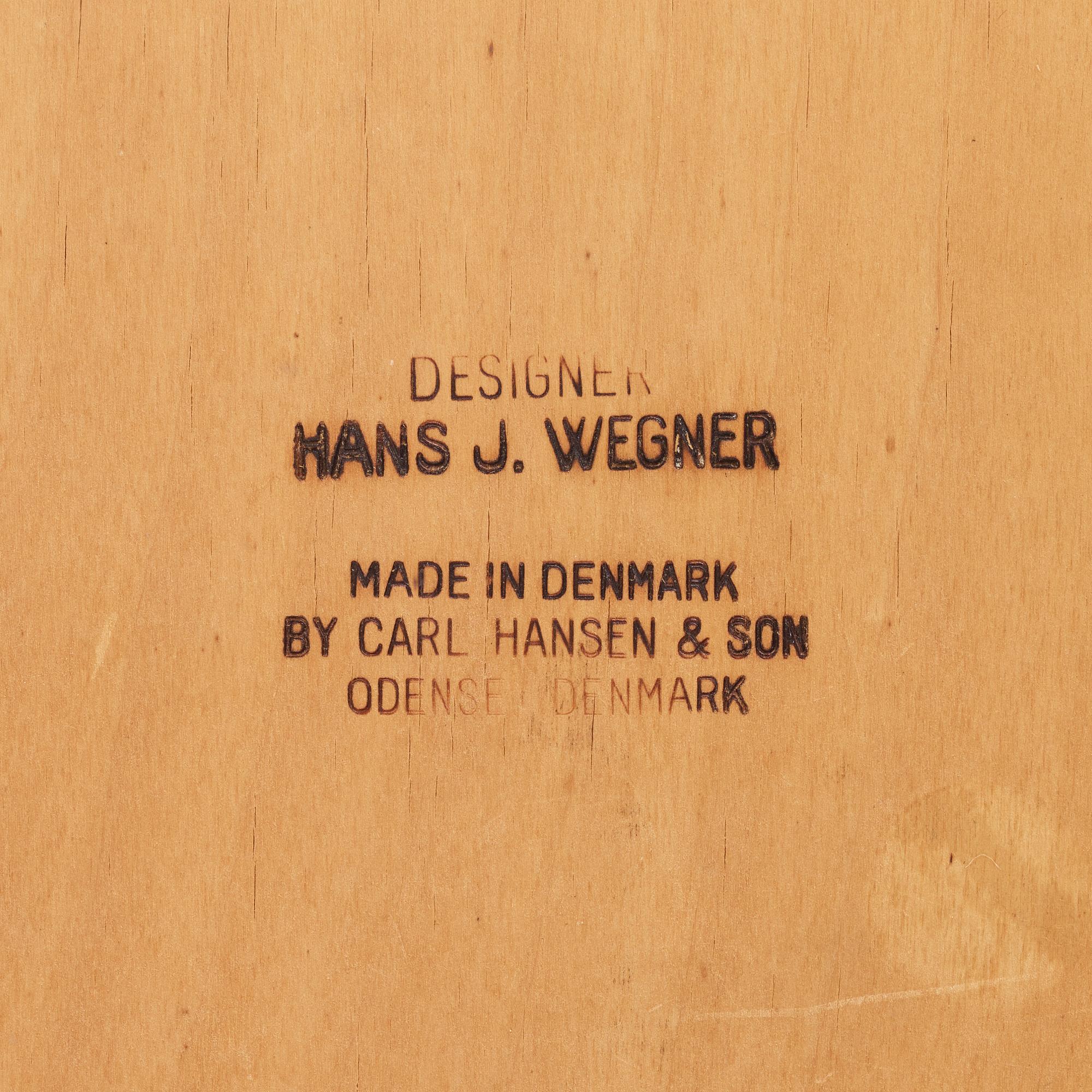 Hans J Wegner, karmstol, modell CH-35, för Carl Hansen & Son, Danmark 1950-60-tal.