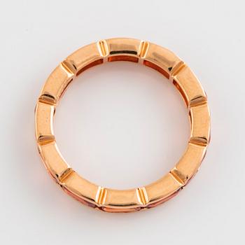 Orange sapphire ring.