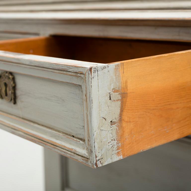 A 18th/19th century cabinet.