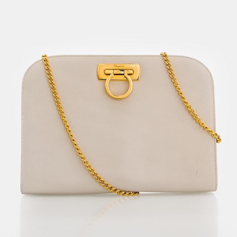 Salvatore Ferragamo, a leather “Gancini”bag.