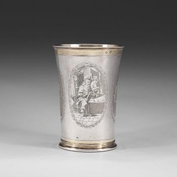 973. A German 17th century parcel-gilt beaker, marks of Harmen Lüders, Hamburg (1658-1677).