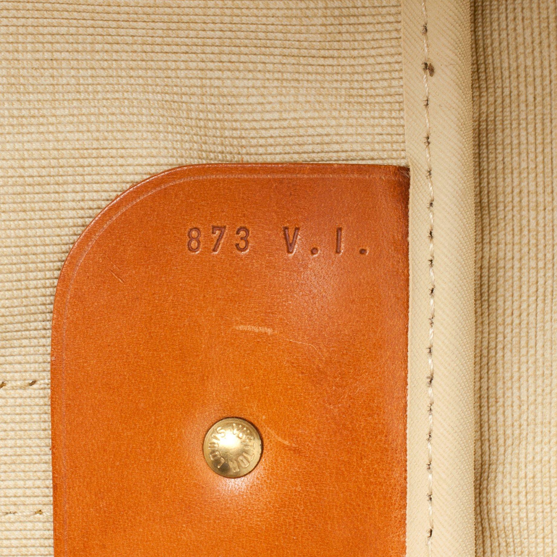 LOUIS VUITTON, resväska, "Sirius".