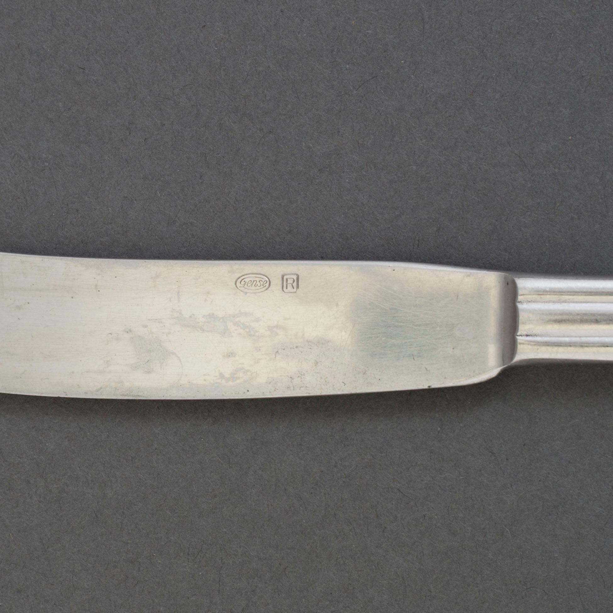 32 pieces of 'Thebe' cutlery by Folke Arström, Gense.