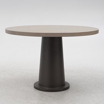 Van Rossum, "Low dining table", contemporary production.