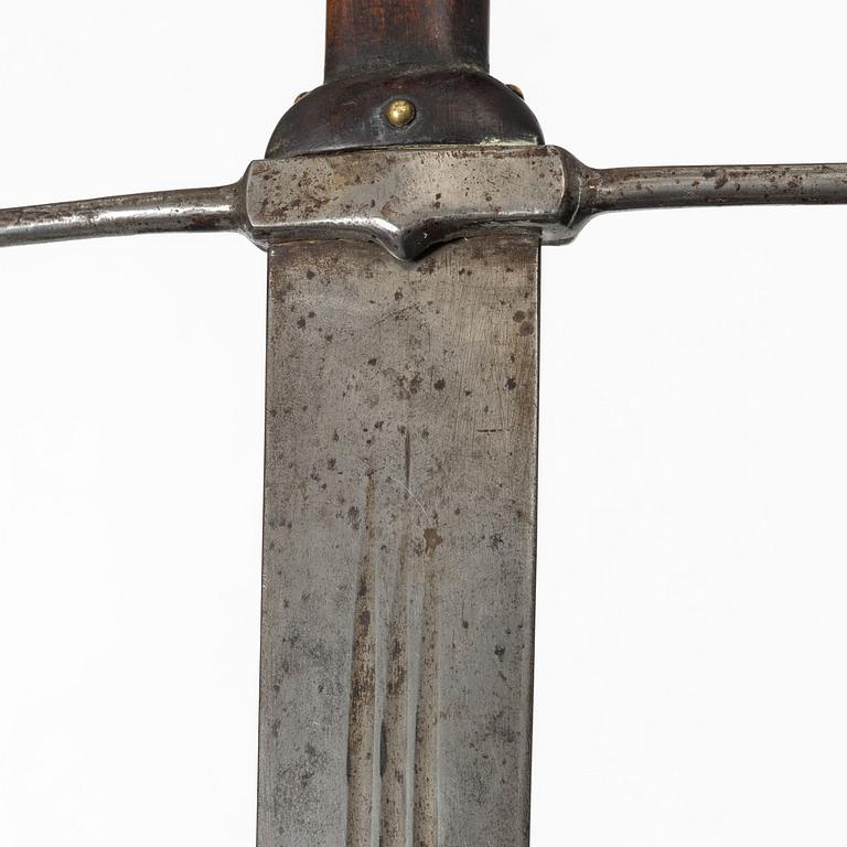 Tvåhandssvärd, 1800-tal med äldre delar.