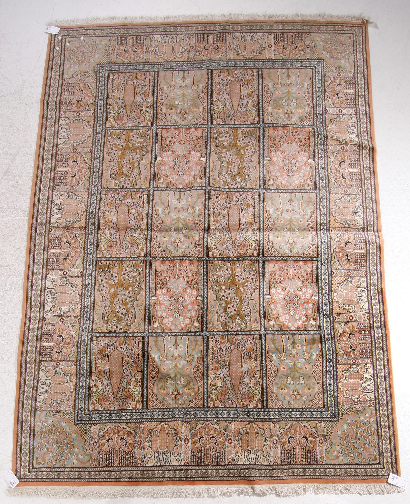 MATTA, orientalisk. 267x185.