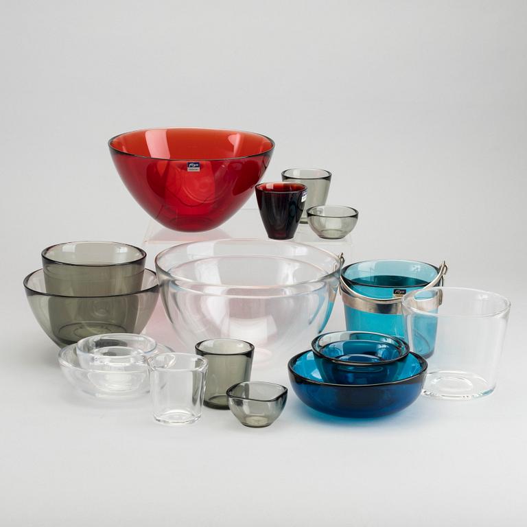 SVEN PALMQVIST, 19 delar, glas, "Fuga", Orrefors.