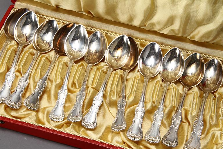 TESKEDAR, 12 st, silver, C G Hallberg, Stockholm, 1952. Vikt 280 gram.