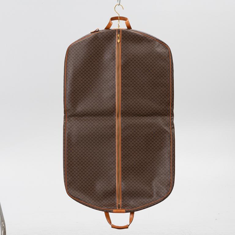Céline, travel wardrobe.