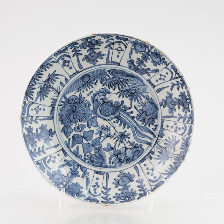 Fat, porslin. Mingdynastin, 1500-tal.
