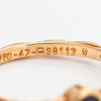 Cartier, sormus, 18K kultaa ja safiiri.