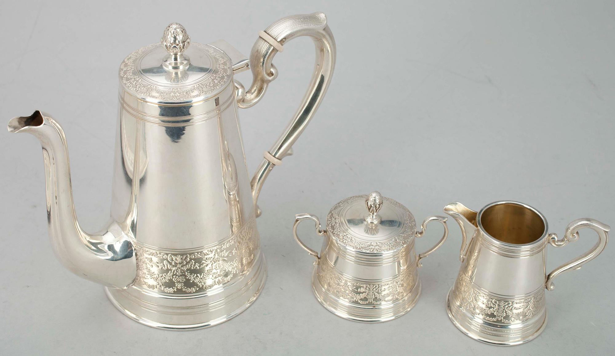 KAFFESERVIS, 4 delar, silver, Europa 1900-tal. Tot. vikt ca 2048 gr.