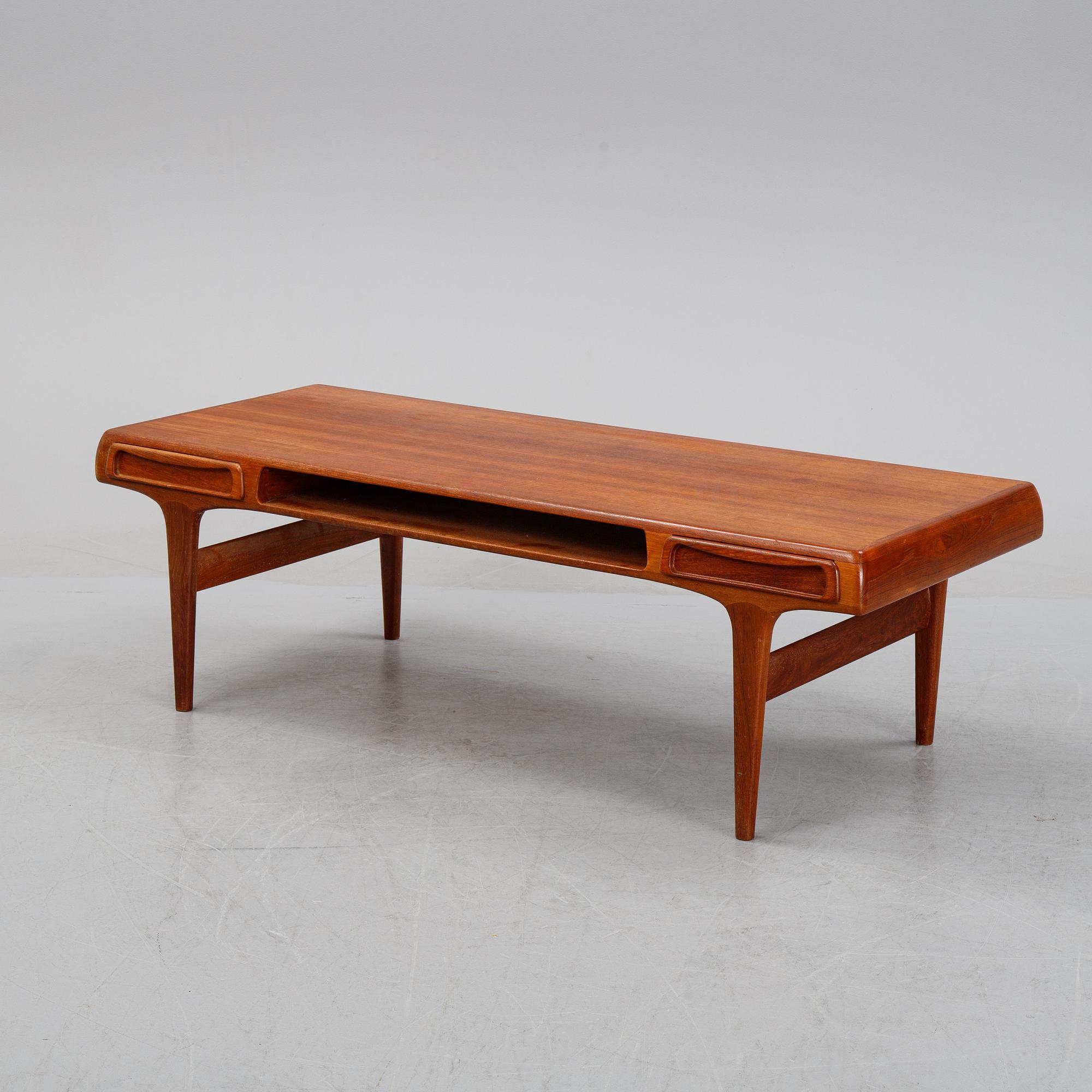 Johannes Andersen, a teak coffee teable, Trensum, 1960's.