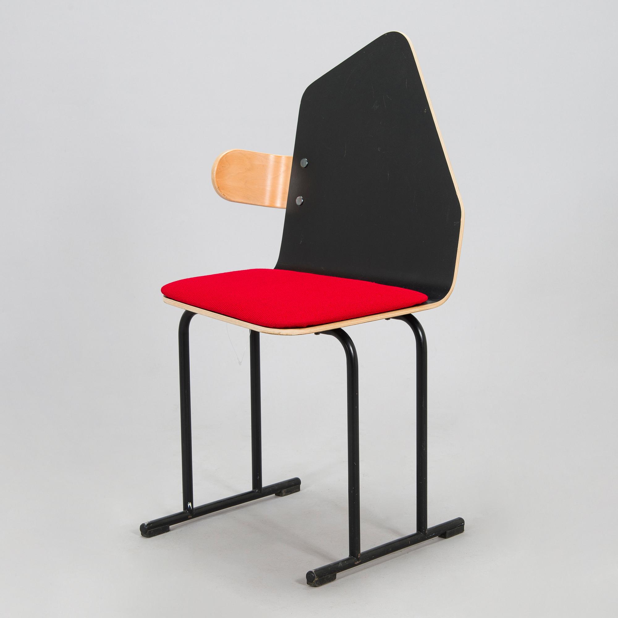 Yrjö Kukkapuro, tuoli, "Vino", Avarte 1980-luku, signeerattu Yrjö Kukkapuro -83.