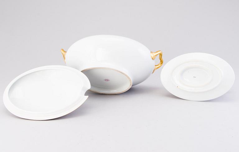 DINNERWARE SET, 36 pcs, porcelain, AB-model, Arabia, Finland 1928-32.