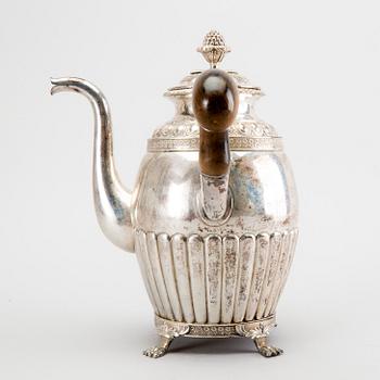 A Swedish 19th century silver coffee pot marks of G Folcker Stockholm 1833, total weight 782 gr.