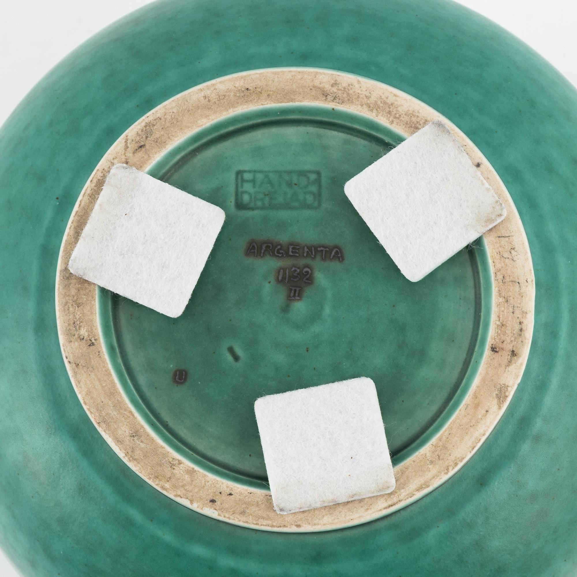 Wilhelm Kåge, vase, stoneware, "Argenta", Gustavsberg, Sweden.