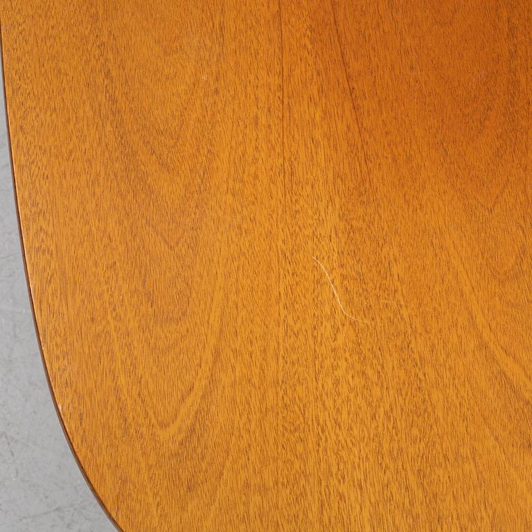 Kerstin Hörlin-Holmquist, a mahogany coffee table, end of the 20th Century.