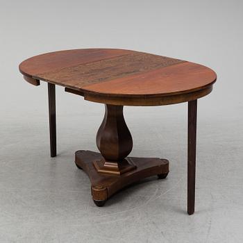 BORD, Karl Johan, 1800-talets mitt.