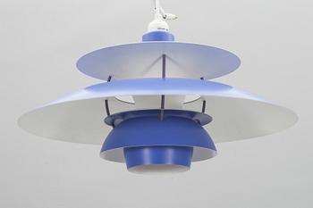 TAKLAMPA, "PH5". Poul Henningsen, Louis Poulsen, Danmark.