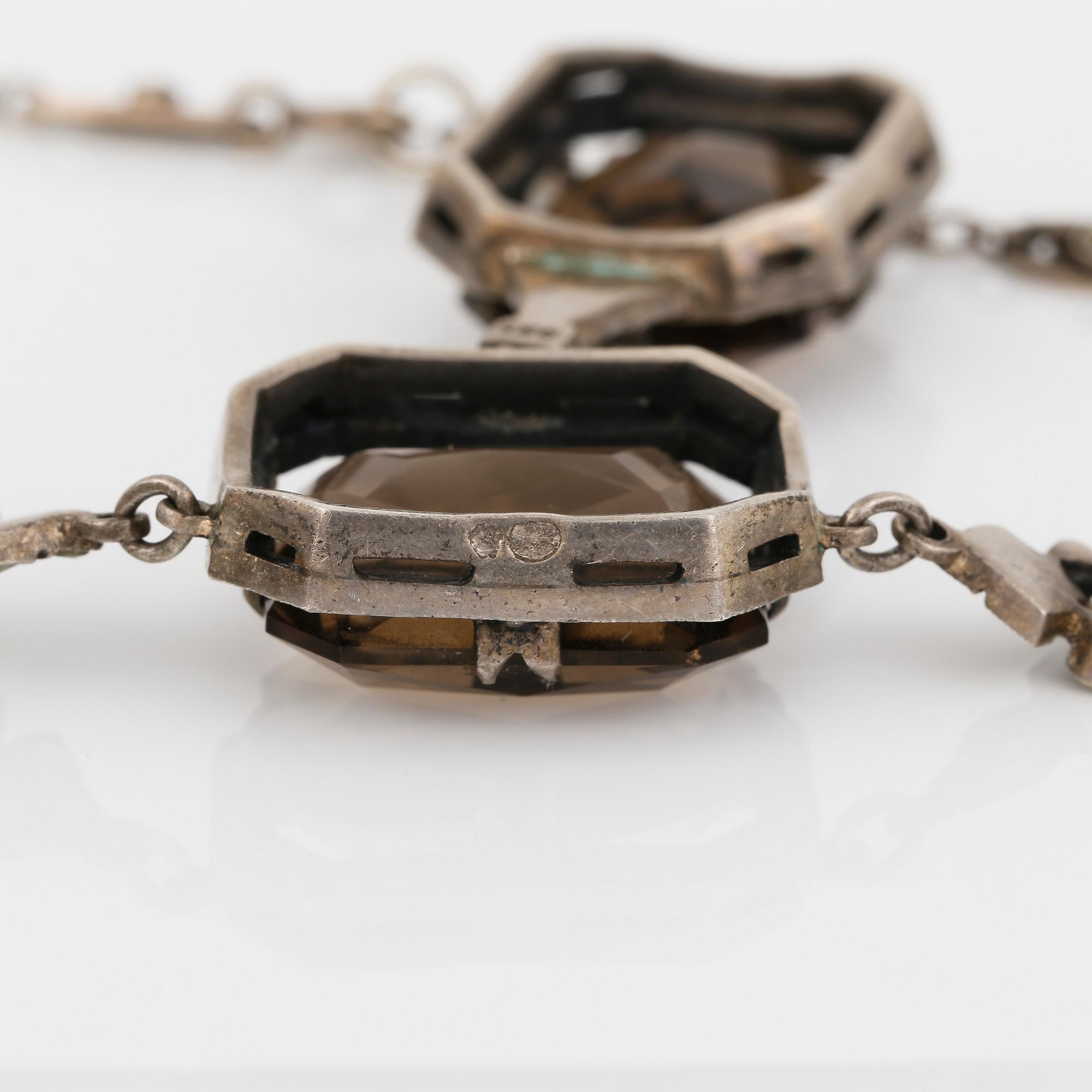 COLLIER, sterlingsilver, svenska importstämplar, 1920-30-tal. Vikt ca 24 gram.