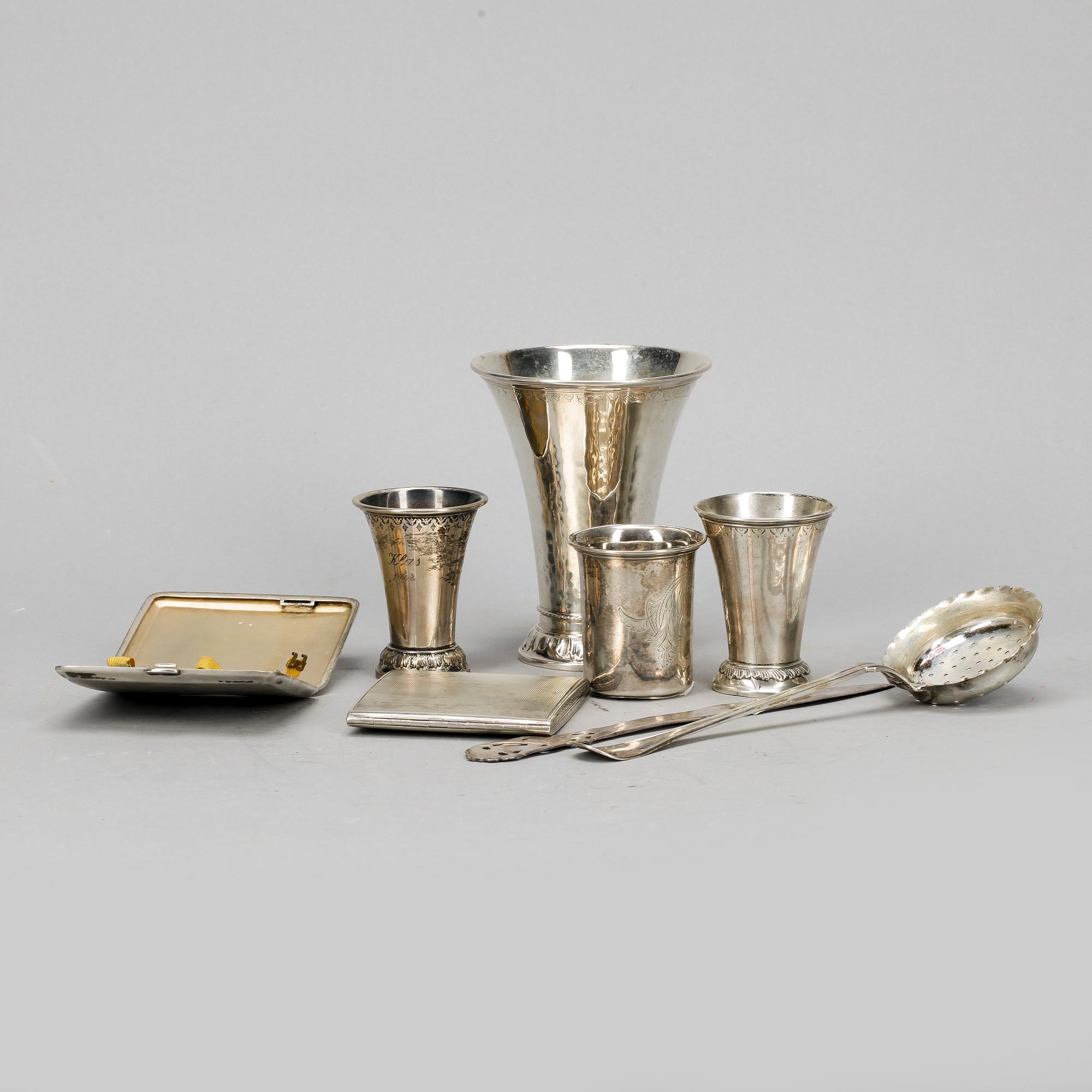 PARTI SILVER, 8delar, bland annat CG Hallberg, Stockholm, 1907. Vikt ca 513g.