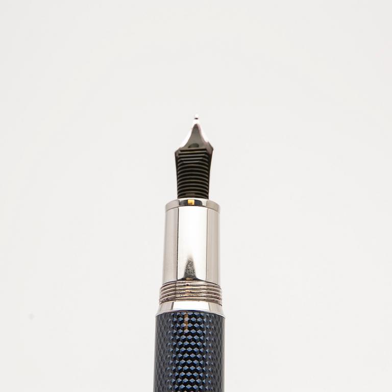 Montblanc, fountain pen, "Blue Hour Le Grande Fountain", Germany.