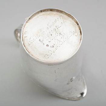 GRÄDDKANNA, silver, Johan Petter Grönvall, Stockholm 1811. Vikt ca 101 gram.