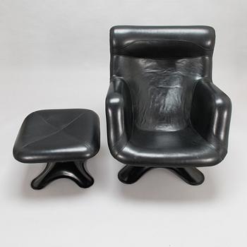 Yrjö Kukkapuro, fåtölj och fotpall, "Karusell", Haimi 1970-tal.