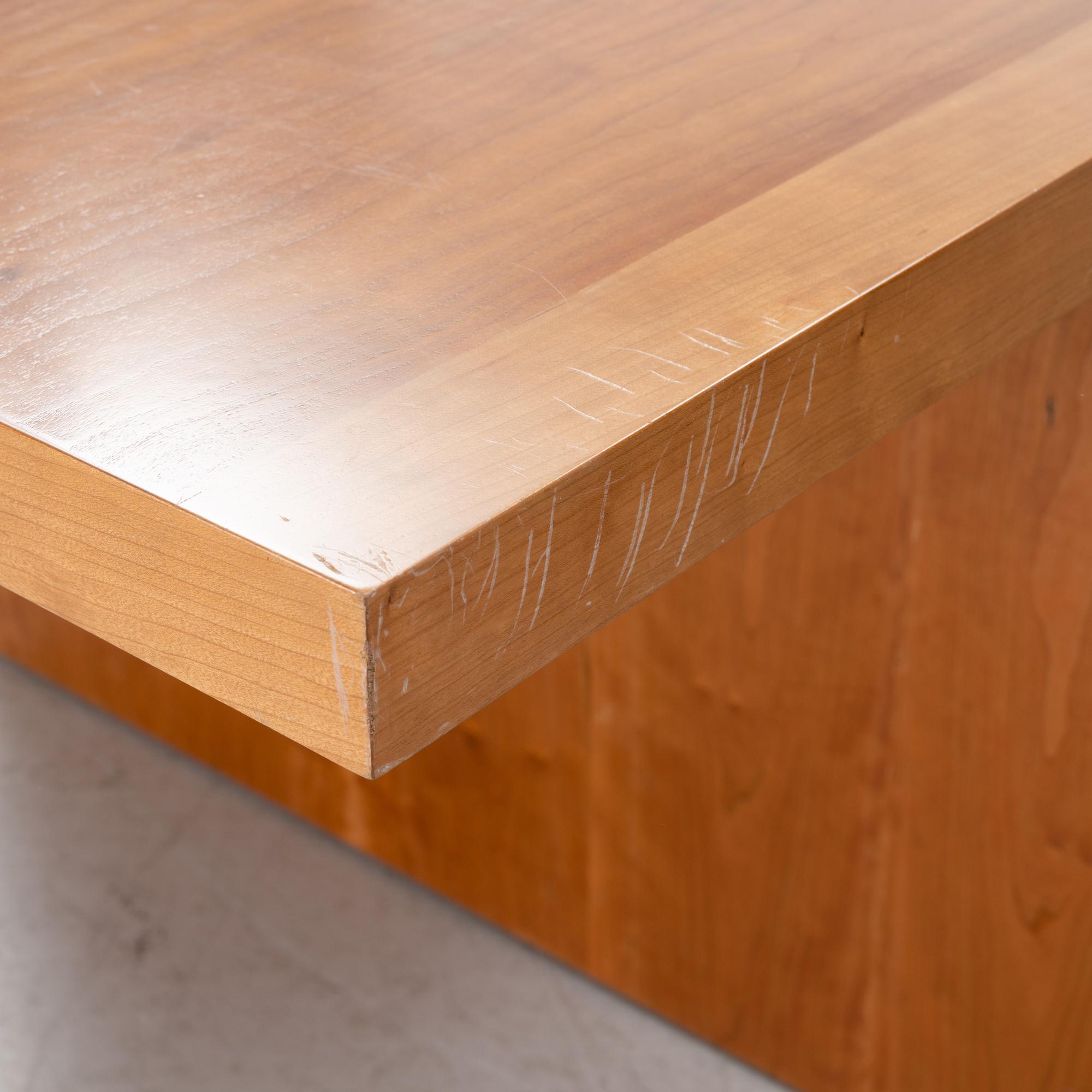 Joyn Studios, dining table.