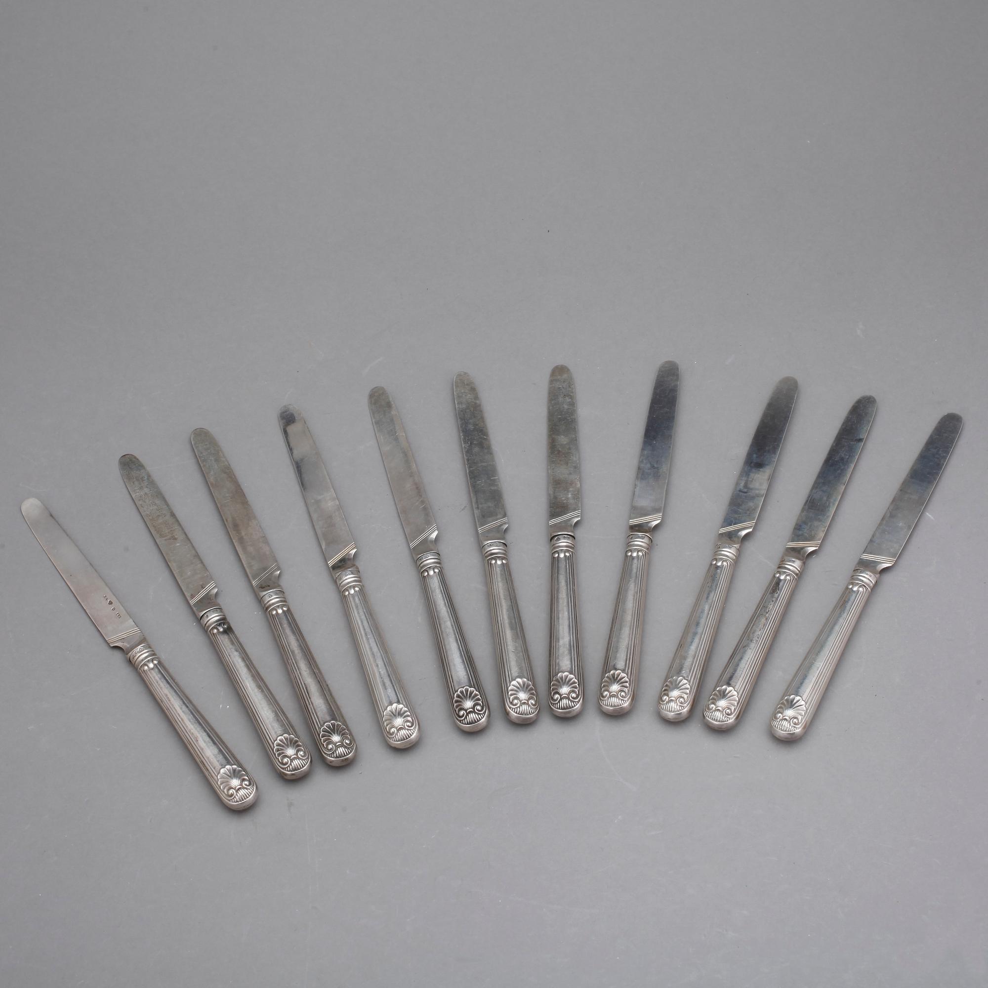 BORDSKNIVAR, silver, 11 st, Adolf Zethelius, Stockholm, 1832, vikt ca 595 g.