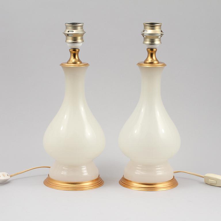 BORDSLAMPOR, ett par, troligen Italien, 1900-talets andra hälft.