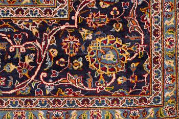 Carpet, oriental, approx. 385 x 292 cm.