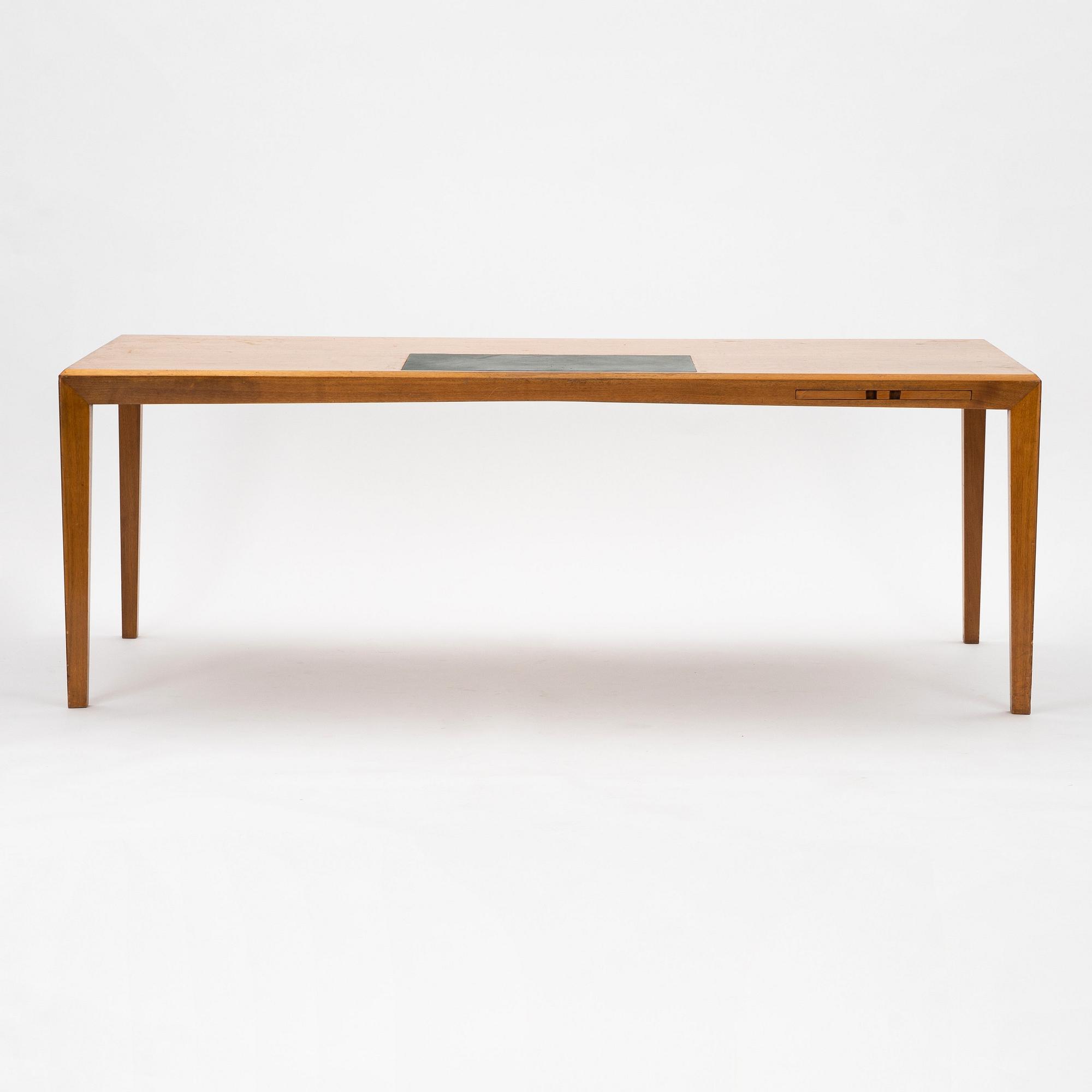Bertil Fridhagen, attributed to, an executive desk, Svenska Möbelfabrikerna Bodafors, 1950s. Reportedly only two tables produced.