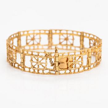 PENTTI SARPANEVA, A 14K gold bracelet "Pitsi". Turun hopea, Turku 1968.