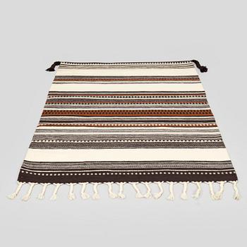 Elsa Montell-Saanio, a Raanu textile 'A bear’s hibernation' from Lapland. Ca 140 x 97 cm.