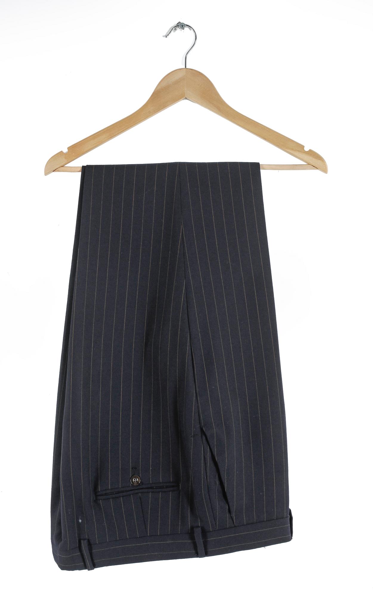 KOSTYM, Etro.