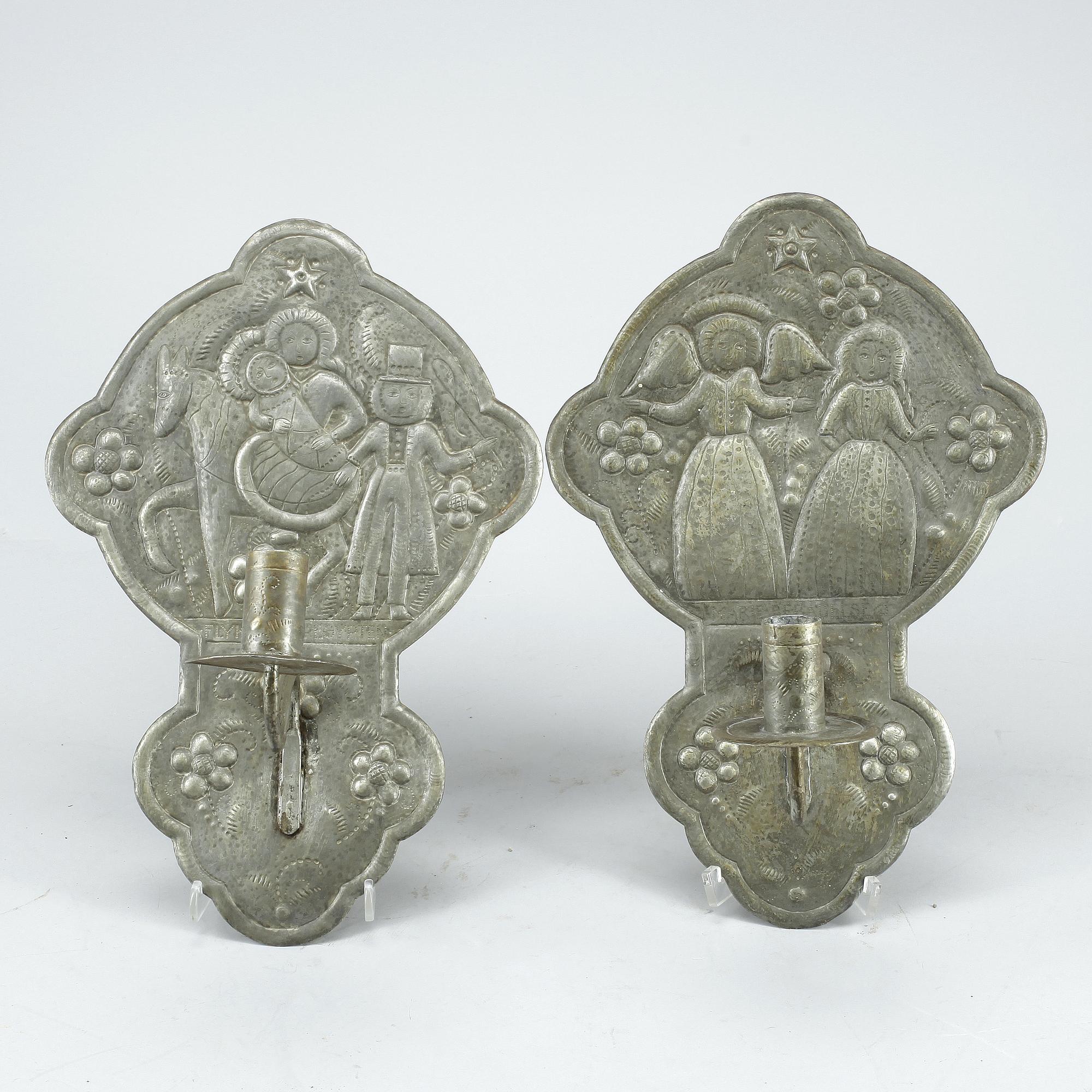 VÄGGPLÅTAR, 2 st, vitmetall, 1800-talets slut.