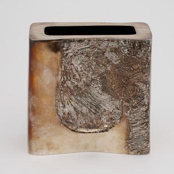 VAS, sterling silver, Karl Heinz Sauer, Sauer Guld & Silversmide, Västerås 1976. Vikt ca 854 gram.