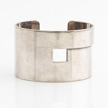 Gucci, bangle, sterling silver, late 20th century.