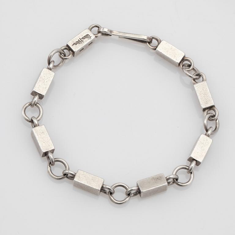 Wiwen Nilsson, Bracelet, sterling silver, Lund, 1962.