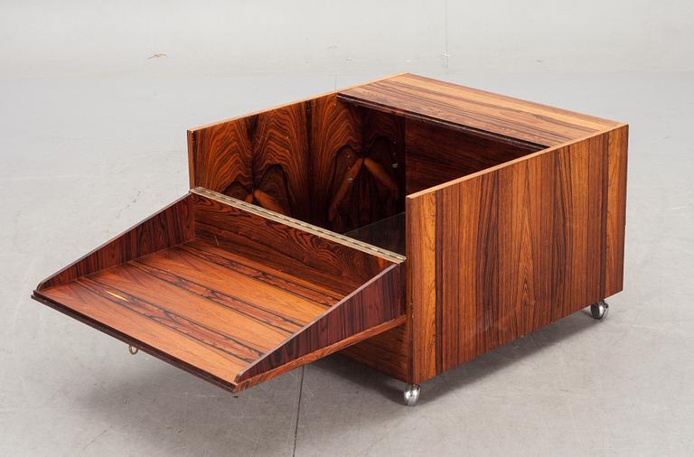 BARSKÅP, Verner Panton, Studioline.