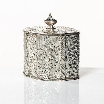 An English silver tea caddy, marks of Aaron Lestourgeon,  London, England 1779.