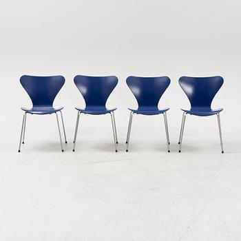 Arne Jacobsen, stolar, 4 st, Fritz Hansen, Danmark, daterade 1989.