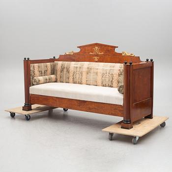 Soffa, Karl Johan, 1800-talets första hälft.