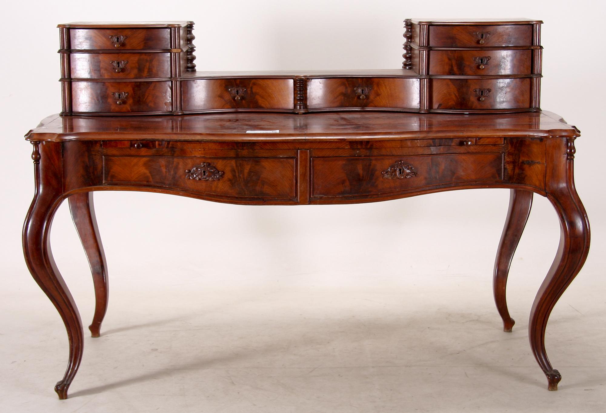 SKRIVBORD, nyrokoko, 1800-talets andra hälft.