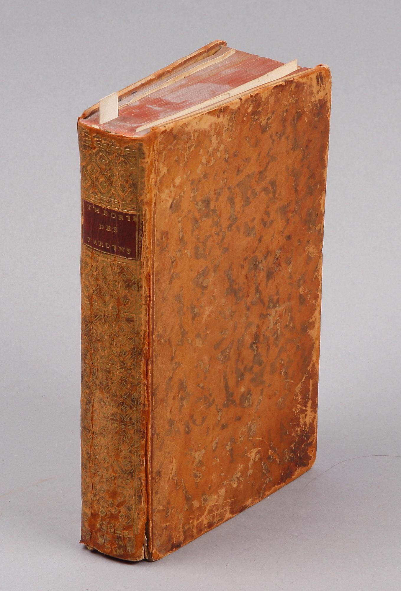 BÖCKER, 2 st sambundna, "Théorie des Jardins" av Jean Marie Morel resp "Essai sur Les Jardins" av M. Watelet. 1776 resp 1774.