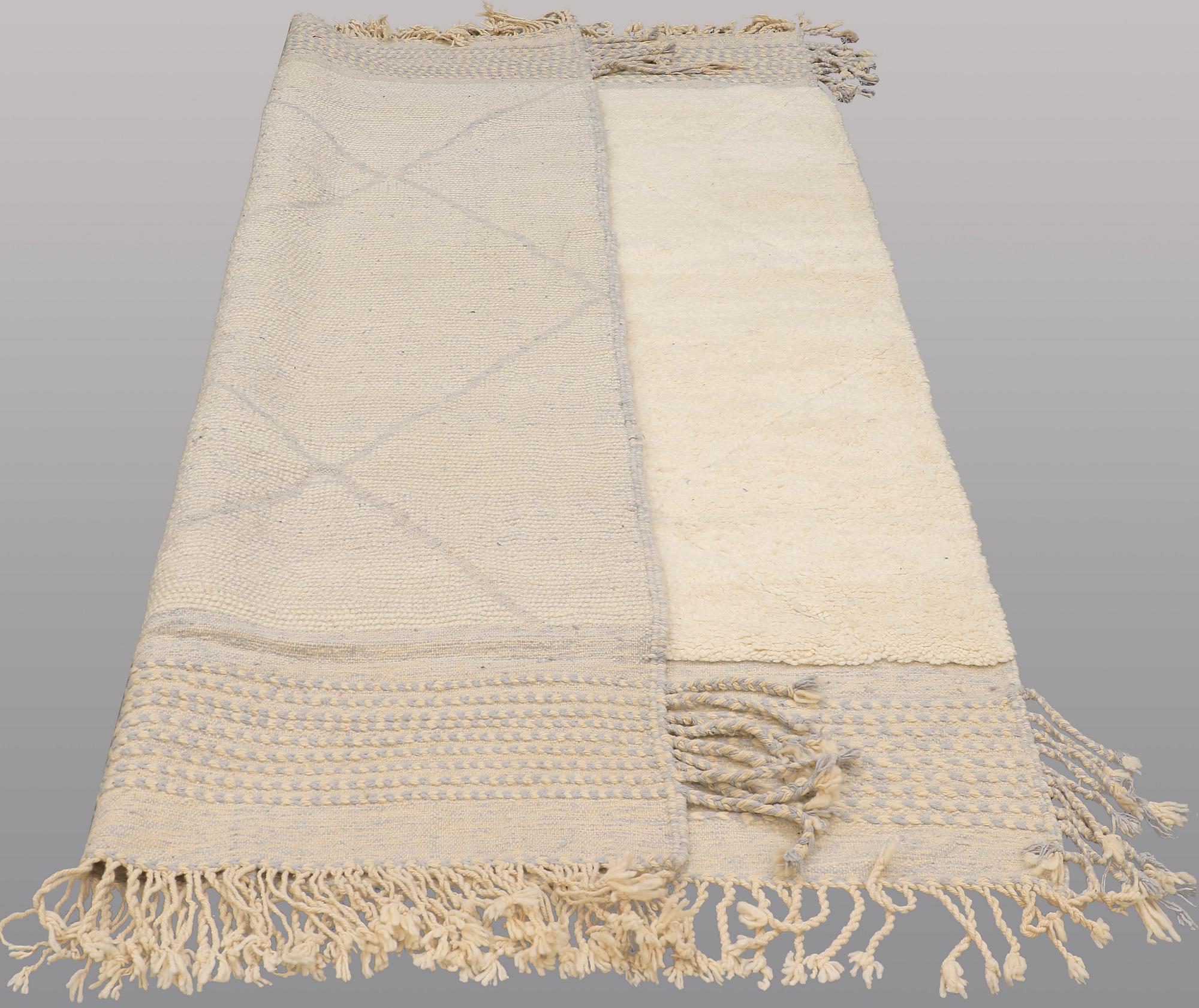 A carpet, Morocco, ca 297 x 200 cm.