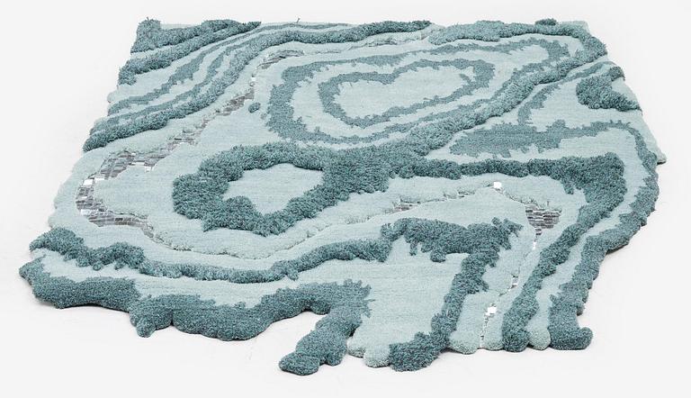 Jonathan ”Ollio” Josefsson, matta, 2 delar, tuftad i relief, ca 250 x178 resp 130 x  73 cm.