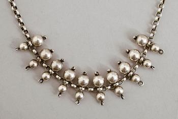 HALSBAND, silver, Ikka, Finland 1915. Vikt ca 29 gram.